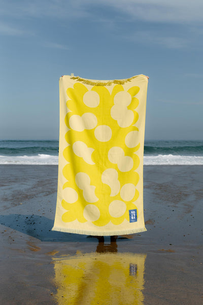 Drops Beach Towel - 100 x 180