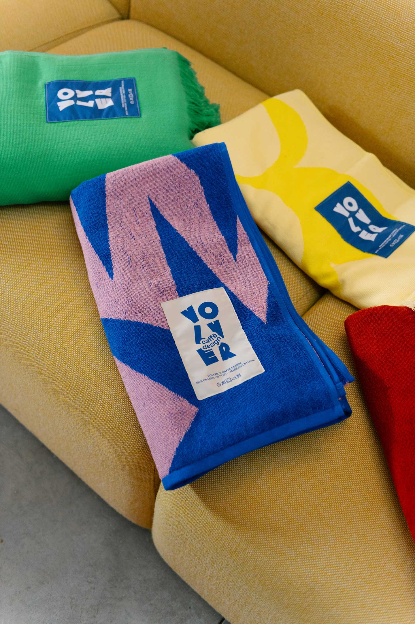 Flashhhh Beach Towel - 100x180
