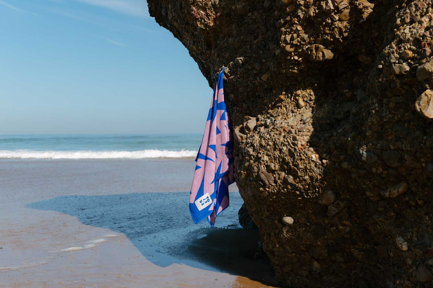 Flashhhh Beach Towel - 100x180
